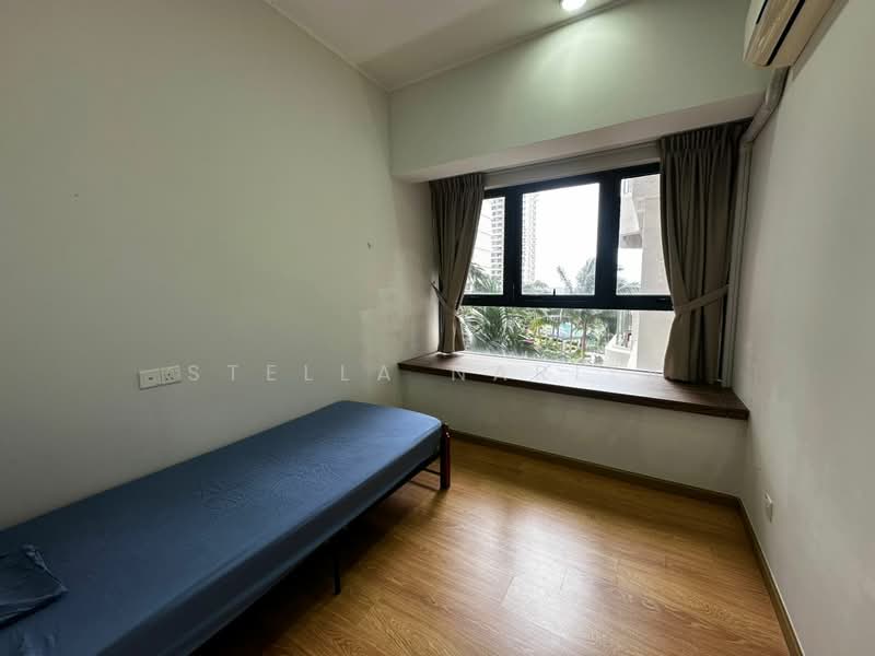Condominium for Rent at Amberside @ Country Garden Danga Bay - Stella Narita - PropertyGuru.com.my