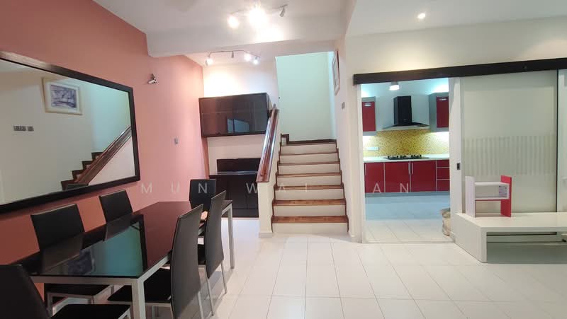Townhouse for Rent in Petaling Jaya (Selangor) - Mun Wai Yan - Dining Room - PropertyGuru.com.my