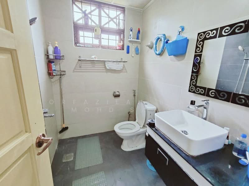Bungalow for Sale in Hulu Kelang (Kuala Lumpur) - Norfazilah Binti Mohd Saad - Bathroom - PropertyGuru.com.my