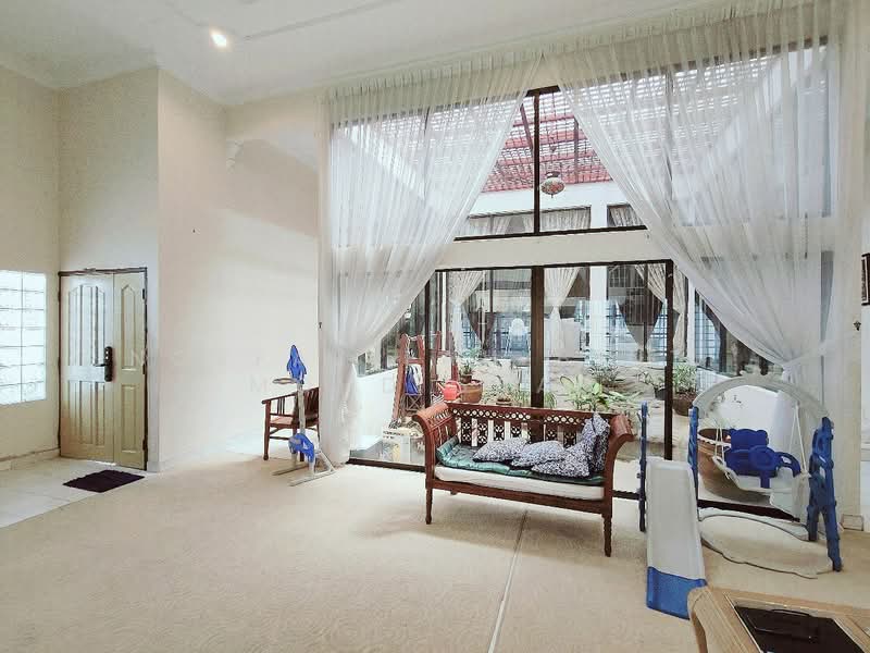 Bungalow for Sale in Hulu Kelang (Kuala Lumpur) - Norfazilah Binti Mohd Saad - Living Room - PropertyGuru.com.my