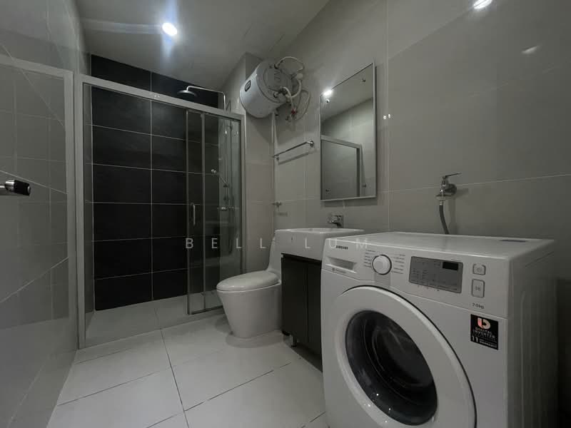 Kondominium untuk Dijual di Bay Point @ Country Garden Danga Bay - Bell Lum - PropertyGuru.com.my