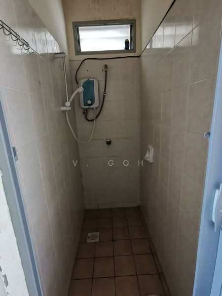 Pangsapuri untuk Disewa di Permai Jaya - V. Goh - Bathroom - PropertyGuru.com.my