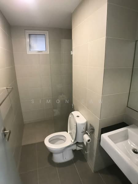 Kondominium untuk Disewa di Tropicana Bay Residences - Simon Saw - Bathroom - PropertyGuru.com.my