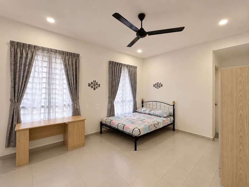 3-storey Terraced House for Sale in Puchong (Selangor) - Janice CC Tan - Bedroom - PropertyGuru.com.my
