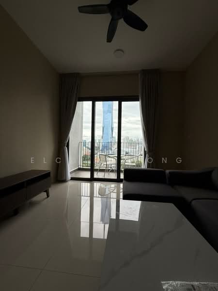 Servis Apartment untuk Disewa di Sunway Belfield - Elcoln Leong - Living Room - PropertyGuru.com.my