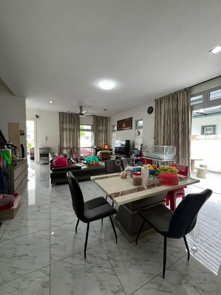 Rumah Teres 2 Tingkat untuk Dijual di Taman Ekoflora (Johor Bahru) - Keith Ching - Living Room - PropertyGuru.com.my