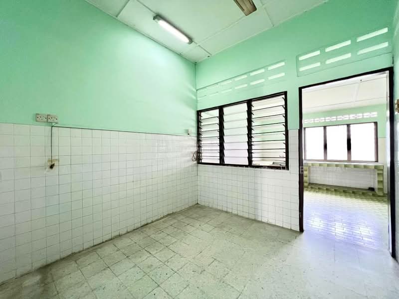 1-storey Terraced House for Sale in Taman Sungai Jelok (Kajang) - Zarema Kulbuzheva - Interior - PropertyGuru.com.my