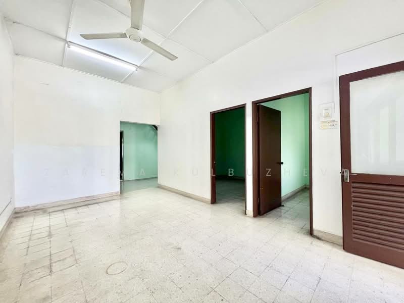 1-storey Terraced House for Sale in Taman Sungai Jelok (Kajang) - Zarema Kulbuzheva - Interior - PropertyGuru.com.my