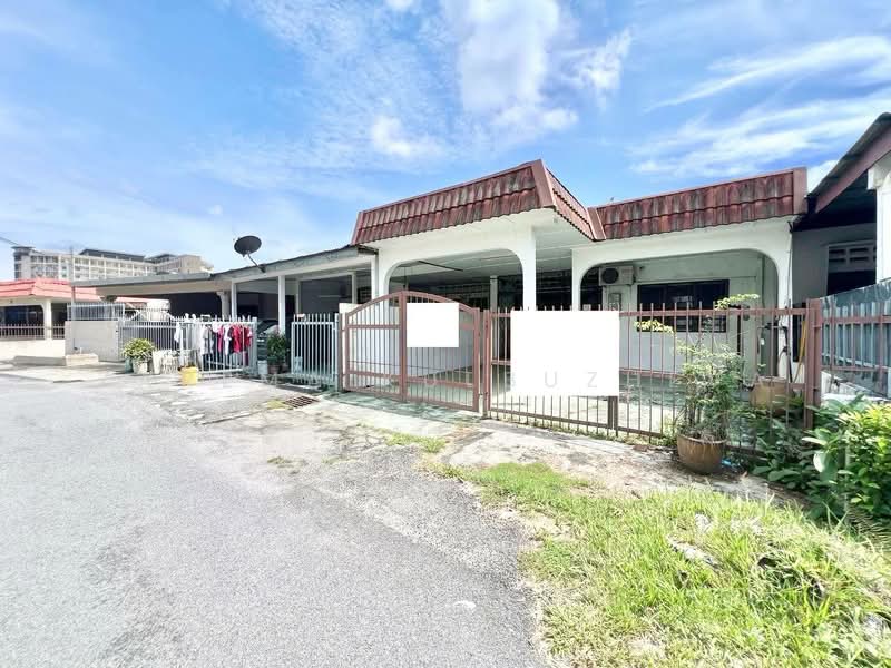 1-storey Terraced House for Sale in Taman Sungai Jelok (Kajang) - Zarema Kulbuzheva - Exterior - PropertyGuru.com.my