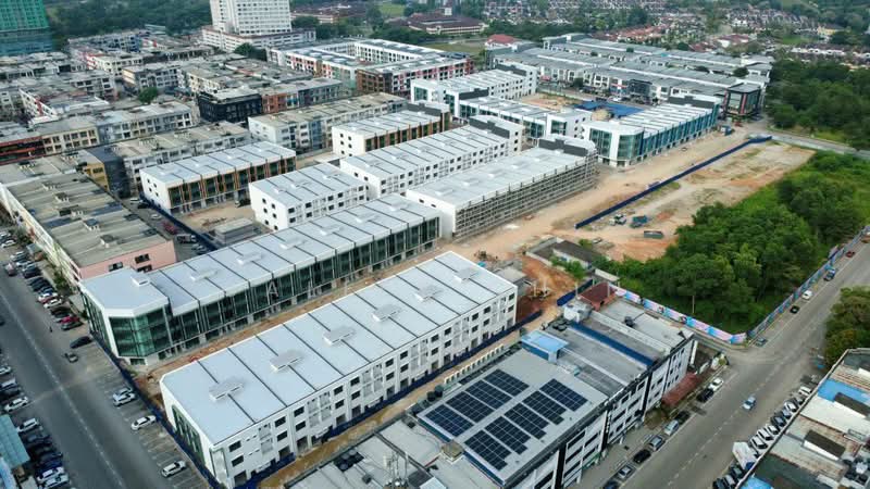 Shop / Office for Rent in Bandar Baru Permas Jaya (Permas Jaya) - Calley Chin - Exterior - PropertyGuru.com.my