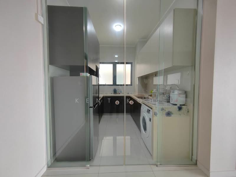Condominium for Rent at Amberside @ Country Garden Danga Bay - Kent Koh - PropertyGuru.com.my