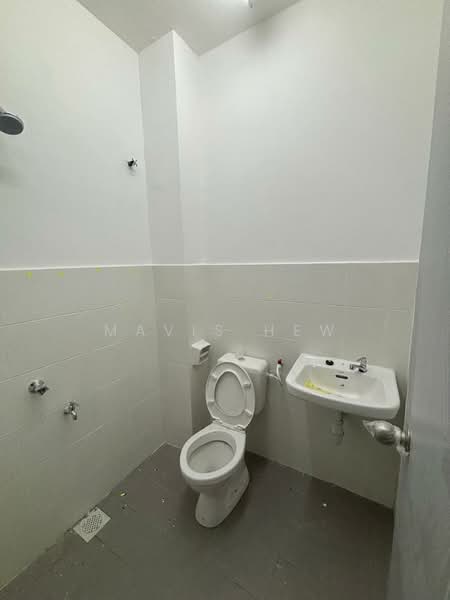 Rumah Bandar untuk Disewa di Kulai (Johor) - Mavis Hew - Bathroom - PropertyGuru.com.my