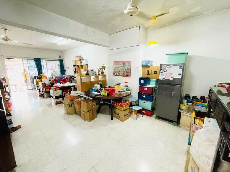 Rumah Teres 2 Tingkat untuk Dijual di Taman Connaught (Cheras) - Mohd Aizat Saiful Bahri - Living Room - PropertyGuru.com.my