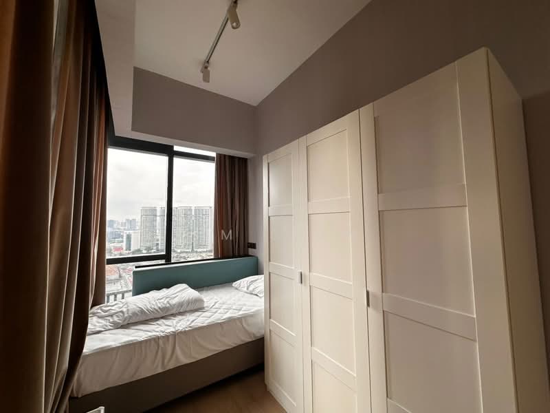 Service Residence for Sale at Star Residences One - Tim Siow - Bedroom - PropertyGuru.com.my