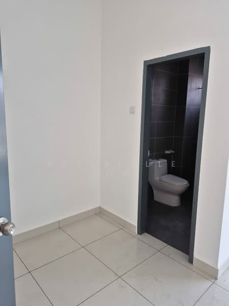 Rumah Teres 2 Tingkat untuk Dijual di Dengkil (Selangor) - Roseabelle Low - Bathroom - PropertyGuru.com.my