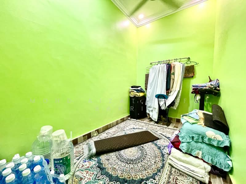 Rumah Teres 2 Tingkat untuk Dijual di Bandar Baru Bangi (Selangor) - Mohd Aizat Saiful Bahri - Bedroom - PropertyGuru.com.my