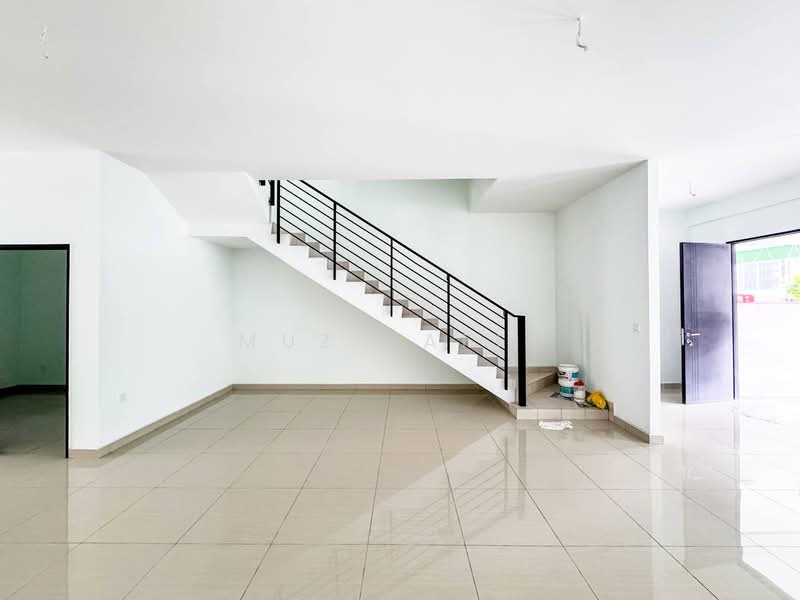 Rumah Teres 3 Tingkat untuk Dijual di Taman Bangi Avenue (Bangi) - Muz Hafiz - PropertyGuru.com.my