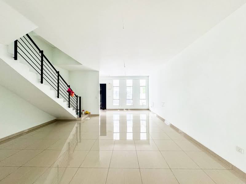 Rumah Teres 3 Tingkat untuk Dijual di Taman Bangi Avenue (Bangi) - Muz Hafiz - PropertyGuru.com.my