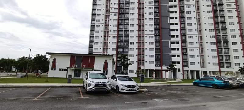 Pangsapuri untuk Dijual di De Cemara apartment setia alam - Azwa Abas - Exterior - PropertyGuru.com.my