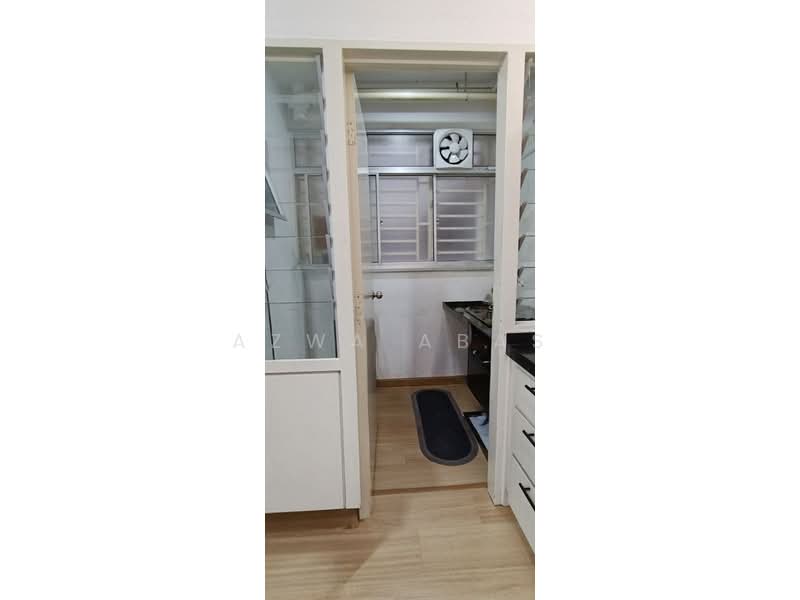 Pangsapuri untuk Dijual di De Cemara apartment setia alam - Azwa Abas - Kitchen - PropertyGuru.com.my