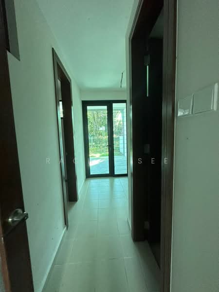 3-storey Terraced House for Rent in Leisure Farm (Gelang Patah) - Rachel See - Corridor - PropertyGuru.com.my