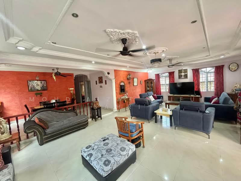 Rumah Banglo untuk Dijual di Desa Pandan (Ampang) - Mohd Aizat Saiful Bahri - Living Room - PropertyGuru.com.my