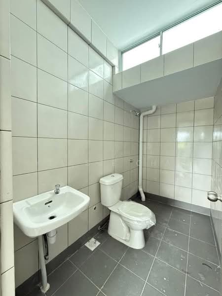 1-storey Terraced House for Rent in Taman Tunku (Miri) - Yee Sze Chai - PropertyGuru.com.my
