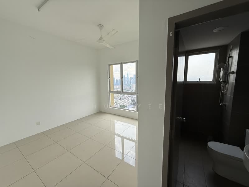 Condominium for Sale at Platinum Splendor Residence - Chun Yee - Bathroom - PropertyGuru.com.my