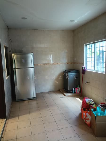 Rumah Teres 2 Tingkat untuk Disewa di Bandar Puteri Klang (Klang) - Ng Shawn - Kitchen - PropertyGuru.com.my