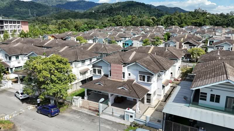 Semi-Detached House for Sale in Taman Tasik Semenyih (Semenyih) - Lukman Hakim - Exterior - PropertyGuru.com.my