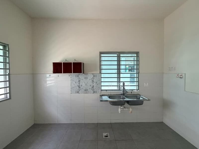 Semi-Detached House for Sale in Taman Tasik Semenyih (Semenyih) - Lukman Hakim - PropertyGuru.com.my