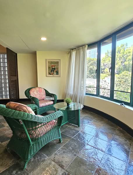 Kondominium untuk Disewa di Regency Tower - Olivia Yap - Living Room - PropertyGuru.com.my