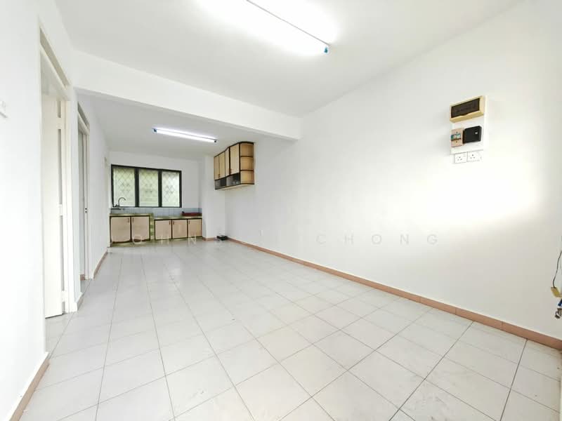Flat for Sale at Flat Taman Ungku Tun Aminah - Johnson Chong - PropertyGuru.com.my