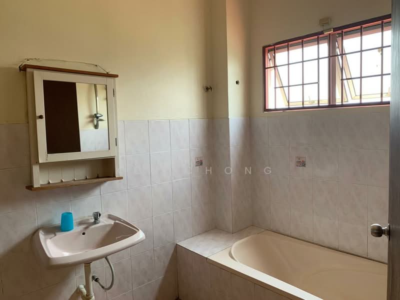Rumah Banglo untuk Dijual di Bandar Country Homes (Rawang) - Ken Chong - PropertyGuru.com.my