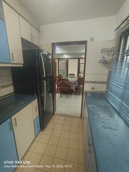 2-storey Terraced House for Rent in Taman Perling (Perling) - Iden Tan - Kitchen - PropertyGuru.com.my