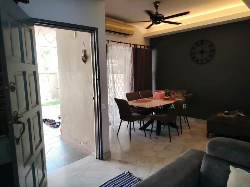 2-storey Terraced House for Sale in Taman Sri Muda (Shah Alam) - Suresh Kumar - Dining Room - PropertyGuru.com.my