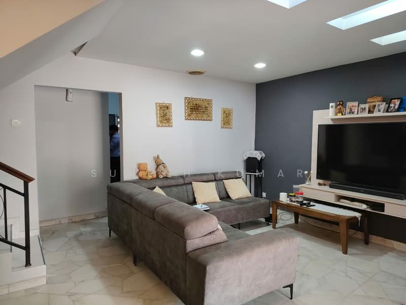 2-storey Terraced House for Sale in Taman Sri Muda (Shah Alam) - Suresh Kumar - Living Room - PropertyGuru.com.my