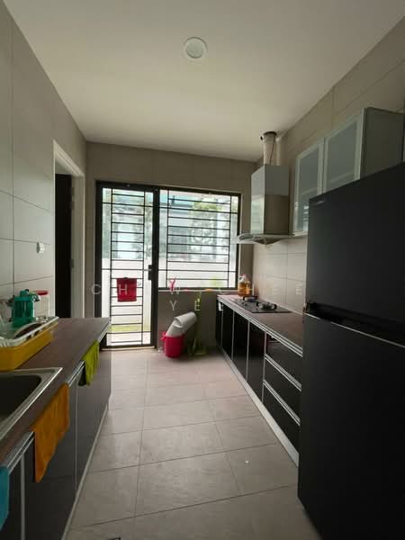 Bungalow for Rent in Senibong (Permas Jaya) - Chew Chee Yee - Kitchen - PropertyGuru.com.my