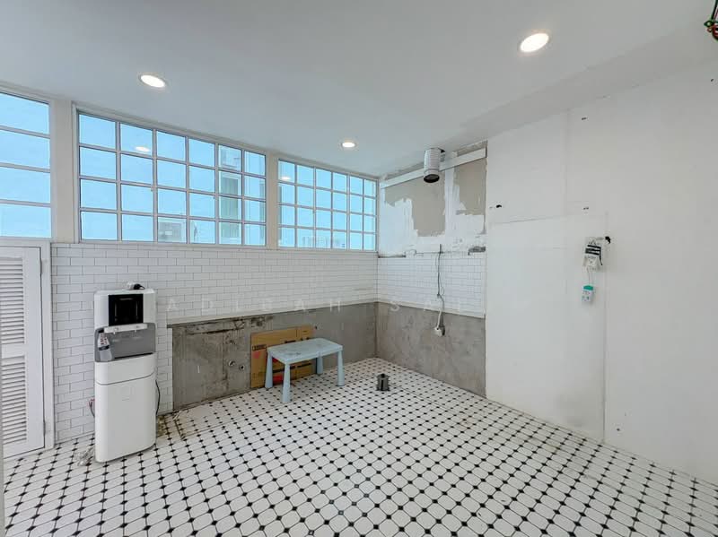 3-storey Terraced House for Sale in Cyberjaya (Selangor) - Adibah Salim - Interior - PropertyGuru.com.my