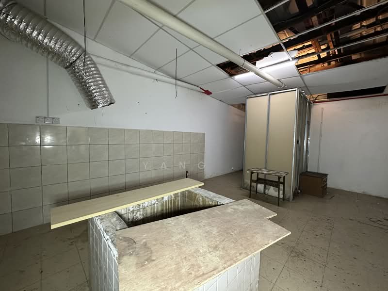 Kedai untuk Disewa di Pudu (KL City Centre) - Yang . - Interior - PropertyGuru.com.my