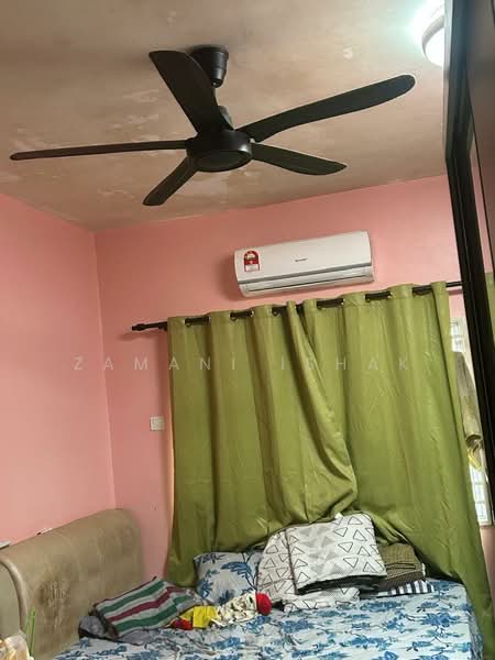 Condominium for Sale at Nusa Mewah Villa Condominium - Zamani Ishak - Bedroom - PropertyGuru.com.my