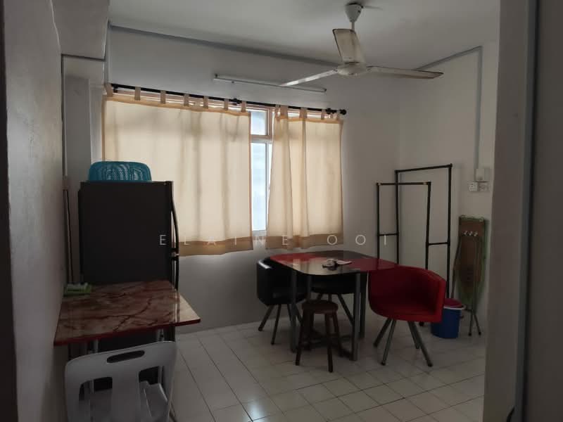 Rumah Flat untuk Dijual di Taman Harbour View (Wisma KGN) - Elaine Ooi - Dining Room - PropertyGuru.com.my