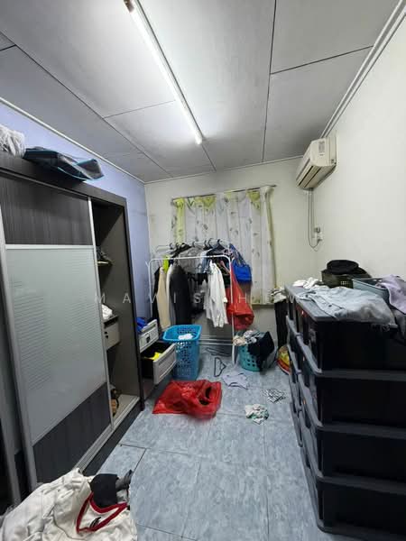 2-storey Terraced House for Rent in Taman Skudai Baru (Skudai) - Mavis Hew - Bedroom - PropertyGuru.com.my