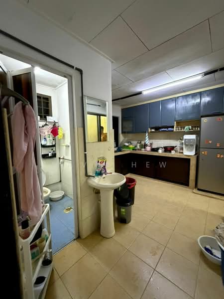 2-storey Terraced House for Rent in Taman Skudai Baru (Skudai) - Mavis Hew - Kitchen - PropertyGuru.com.my