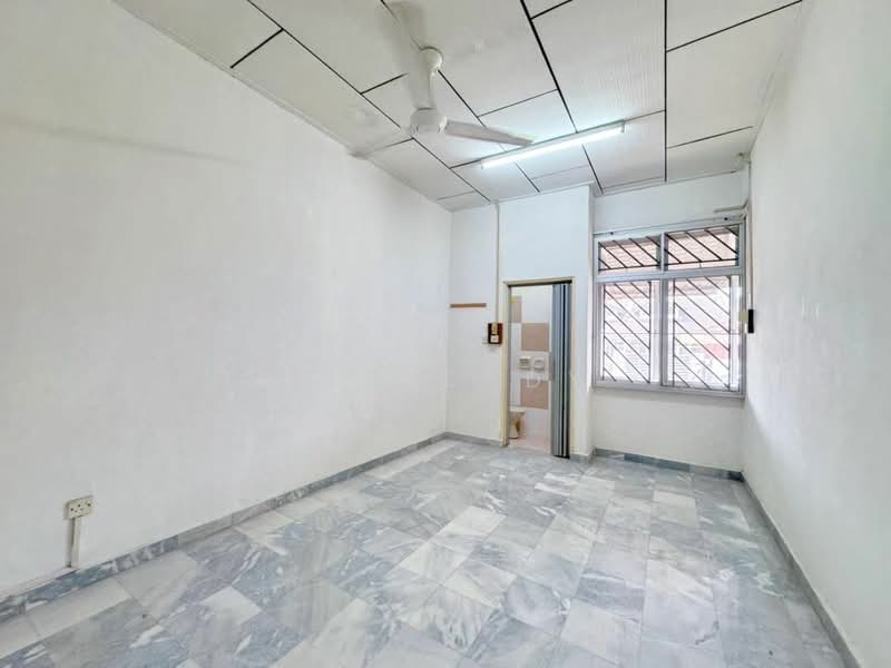 Rumah Teres 1 Tingkat untuk Dijual di Taman Daya (Johor Bahru) - JB Wendy - Interior - PropertyGuru.com.my