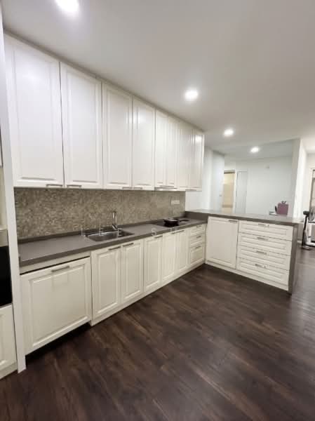 Service Residence for Sale at Camellia Serviced Suites - Lee Su Li - Kitchen - PropertyGuru.com.my