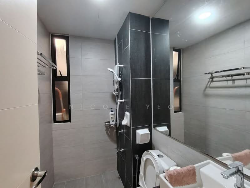 Kondominium untuk Disewa di Admiral Residences - Nicole Yeo - Bathroom - PropertyGuru.com.my