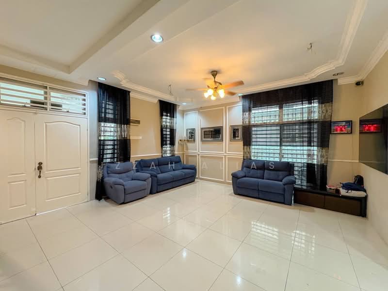 Semi-Detached House for Sale in Bandar Saujana Putra (Tanjong Duabelas) - Izzah Alias - PropertyGuru.com.my