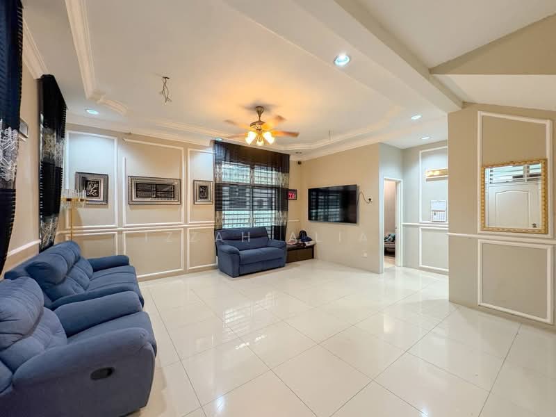 Semi-Detached House for Sale in Bandar Saujana Putra (Tanjong Duabelas) - Izzah Alias - PropertyGuru.com.my