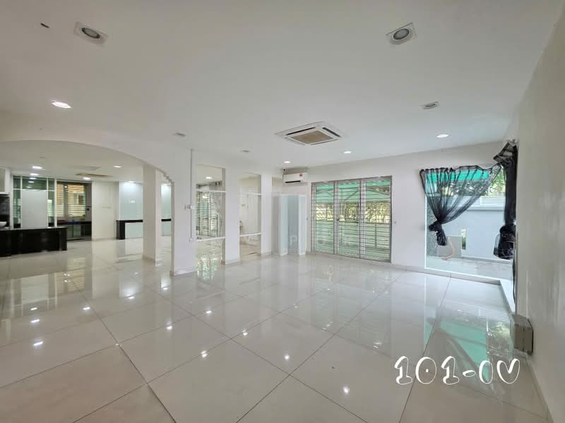 Semi-Detached House for Sale in Bandar Bukit Tinggi 2 (Klang) - Ivy Por - Interior - PropertyGuru.com.my